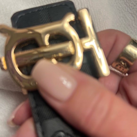 XL Men or women’s reversible belt black/multi with gold buckle. New with box - Picture 2 of 4